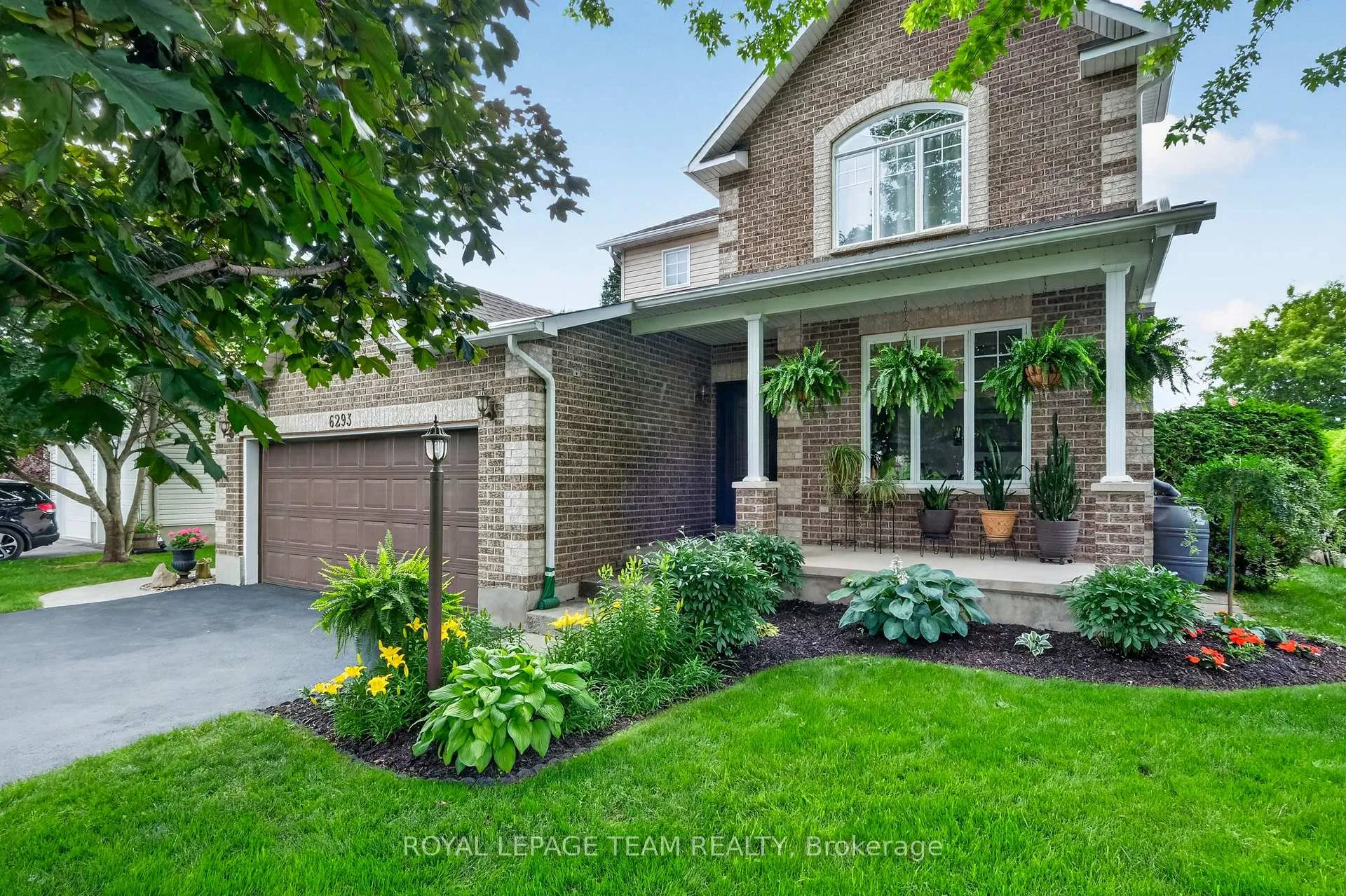 Photo 2 of 6293 Ottawa Street W, Ottawa, Richmond — HOMEH
