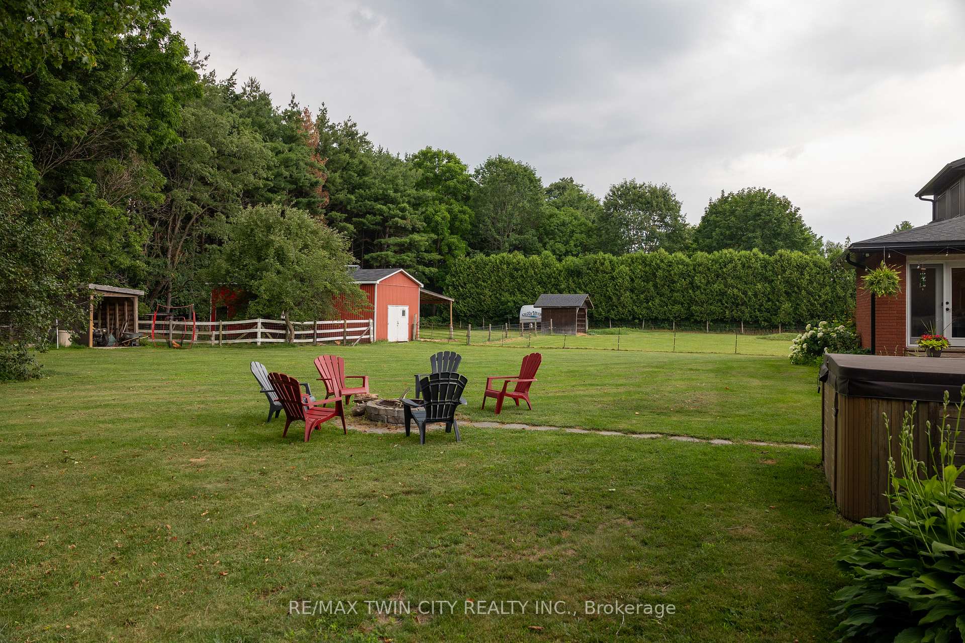 Photo 7 of 54 Fifth Concession Road, Brant, Burford — HOMEH