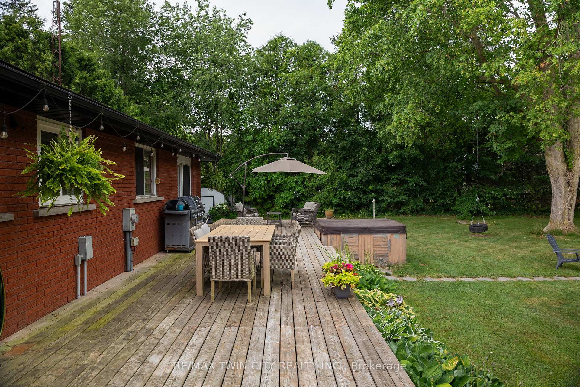 Photo 8 of 54 Fifth Concession Road, Brant, Burford — HOMEH