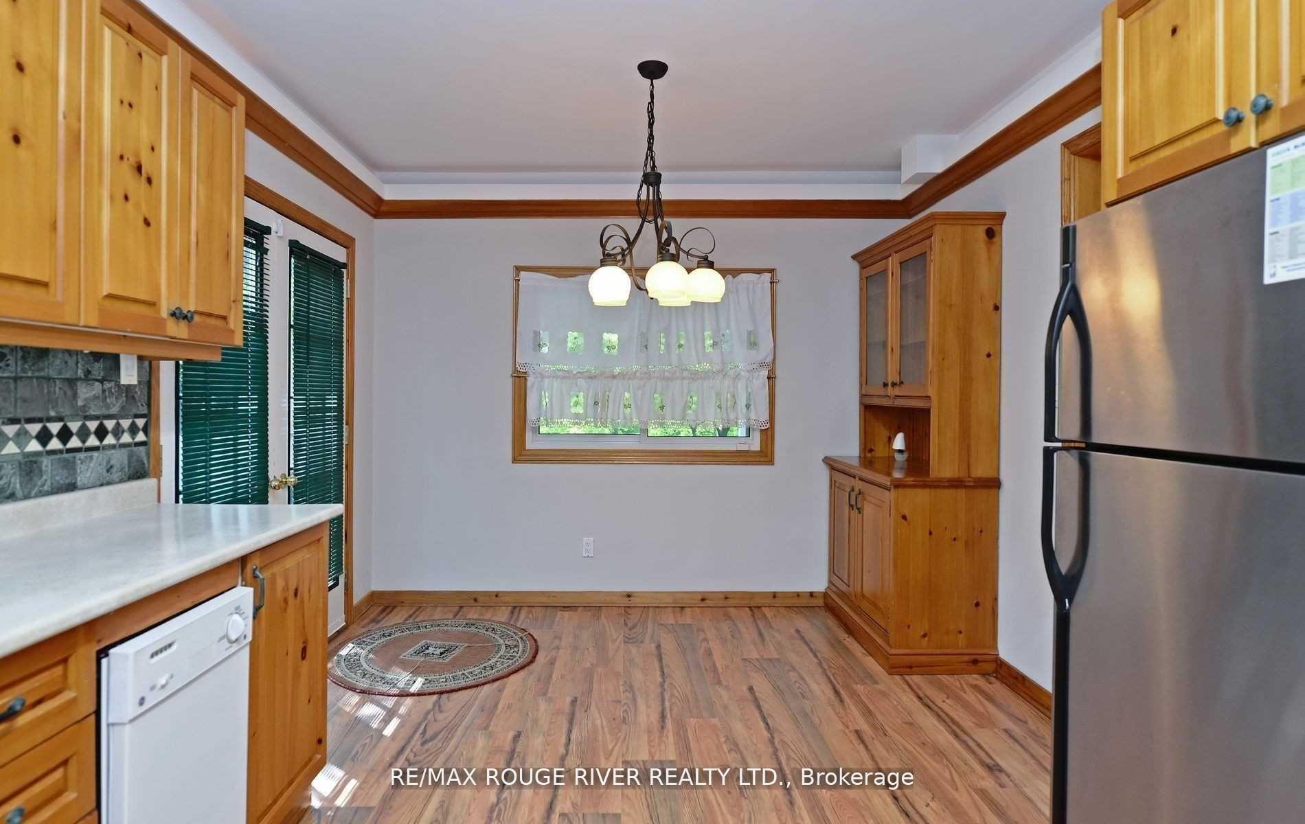 Photo 5 of Unit Upper, 705 Front Road, Pickering, Bay Ridges — HOMEH