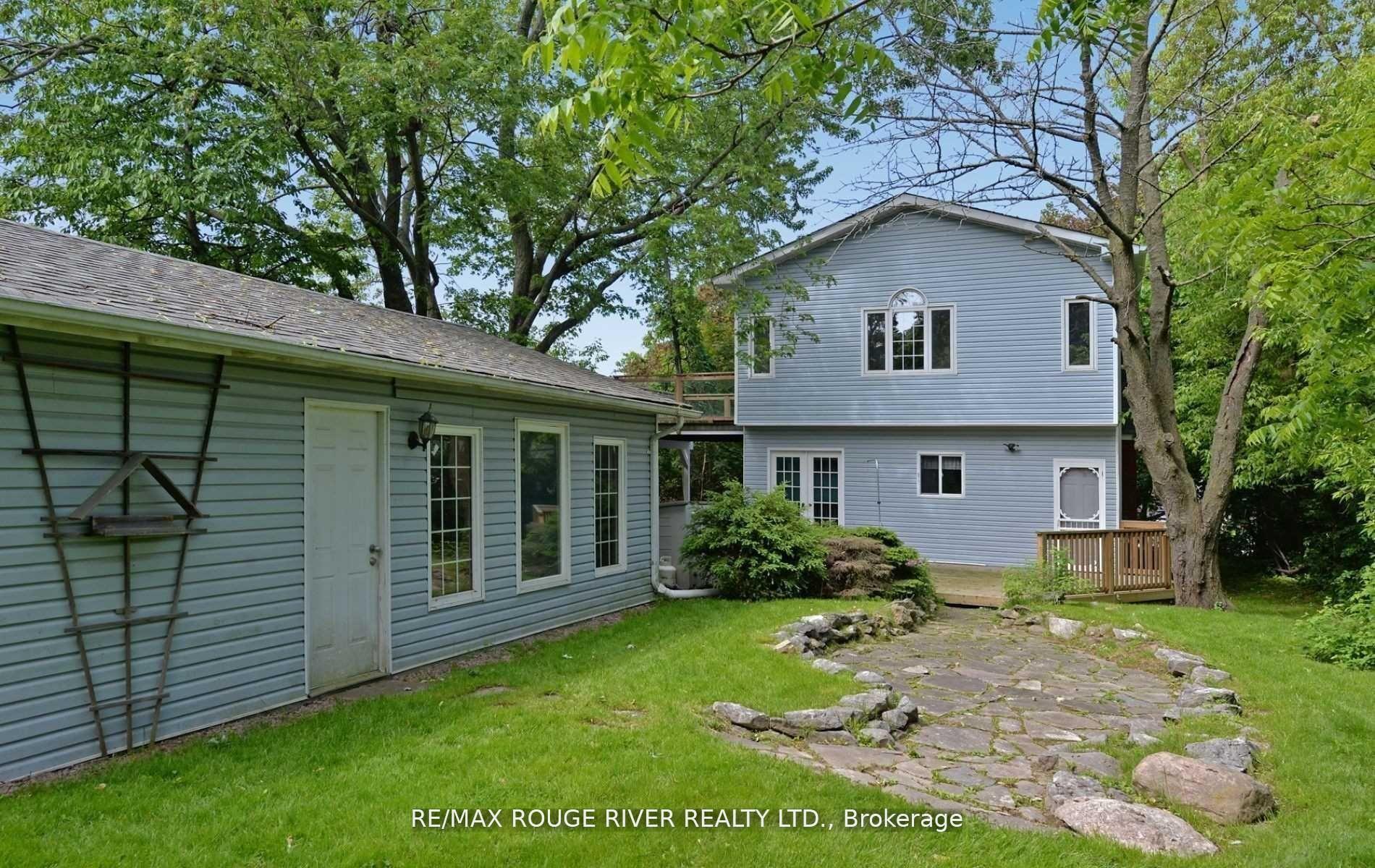 Photo 16 of Unit Upper, 705 Front Road, Pickering, Bay Ridges — HOMEH