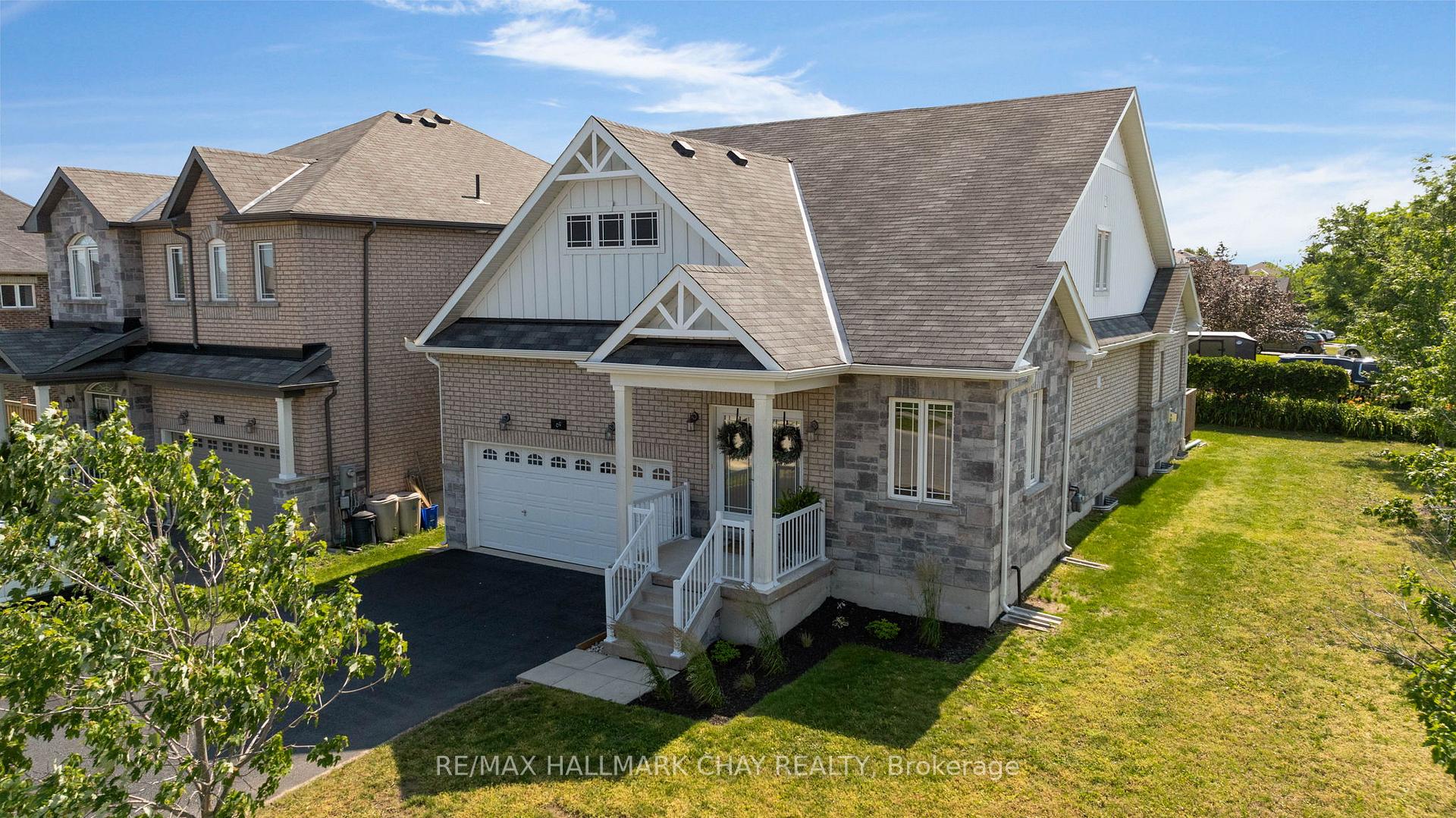 Photo 29 of 69 Prince George Crescent, Barrie, Innis-Shore — HOMEH