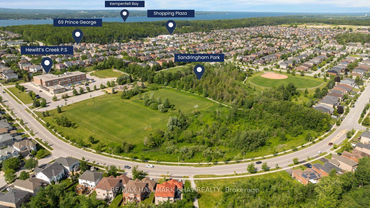 Photo 31 of 69 Prince George Crescent, Barrie, Innis-Shore — HOMEH