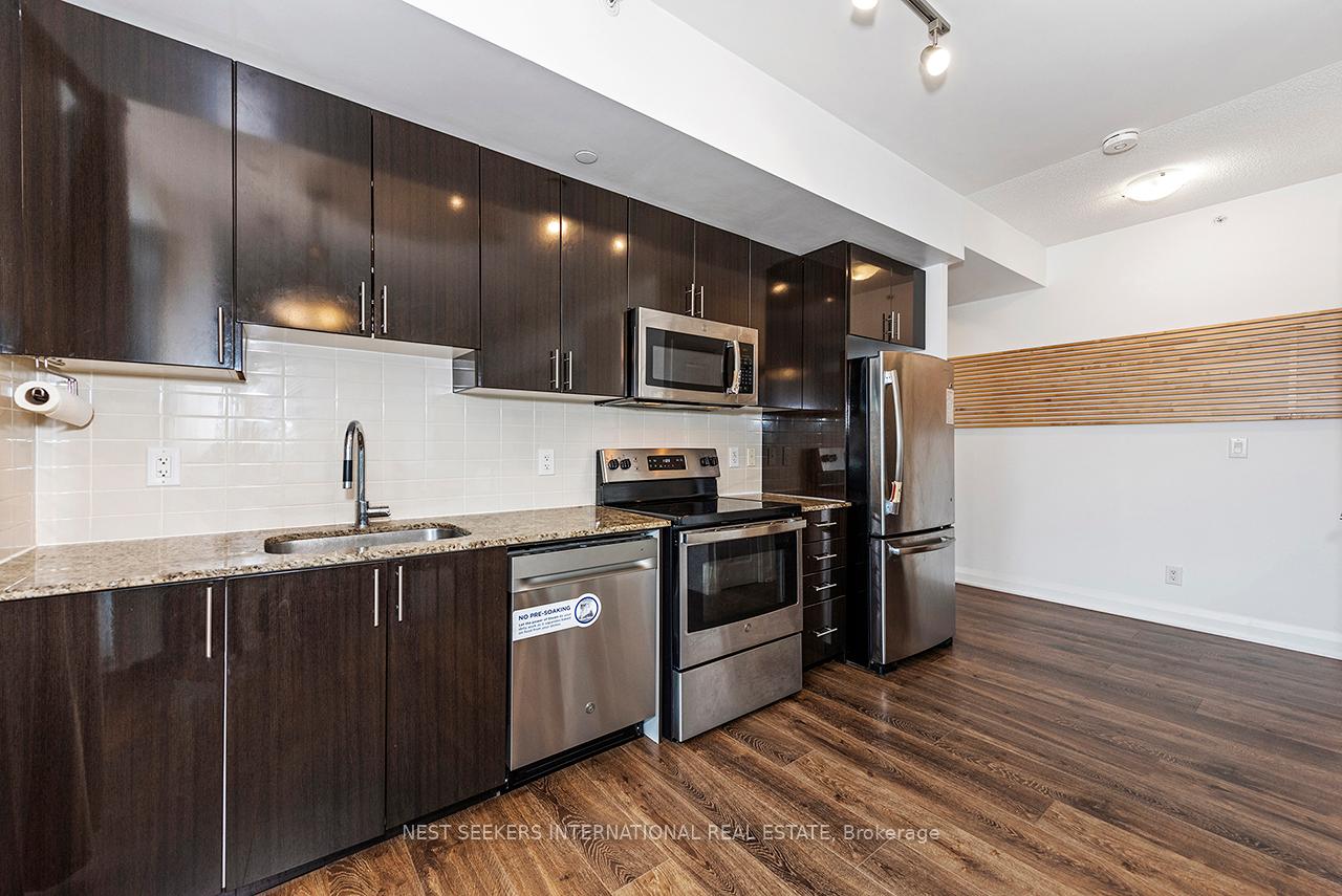 Photo 2 of Unit 733, 7165 Yonge Street, Markham, Grandview — HOMEH