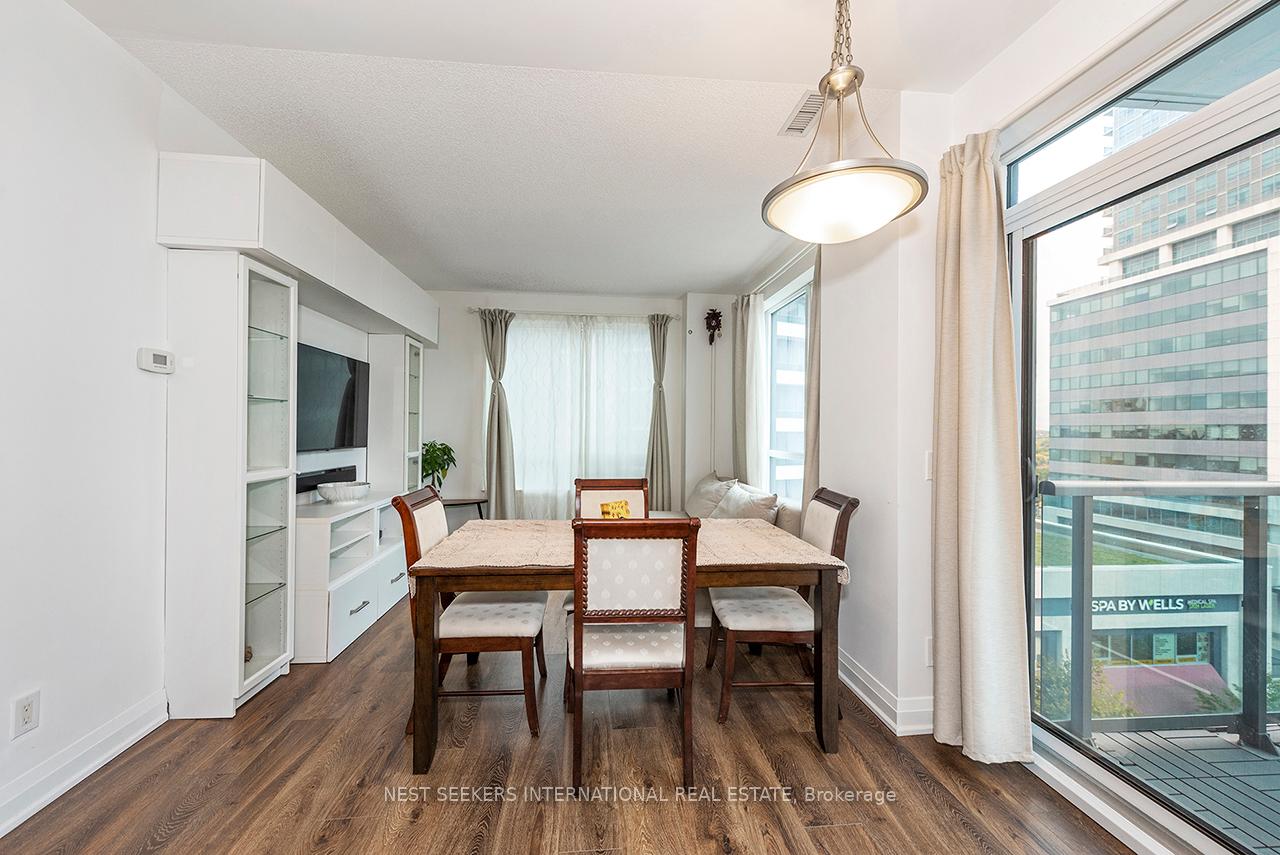 Photo 6 of Unit 733, 7165 Yonge Street, Markham, Grandview — HOMEH