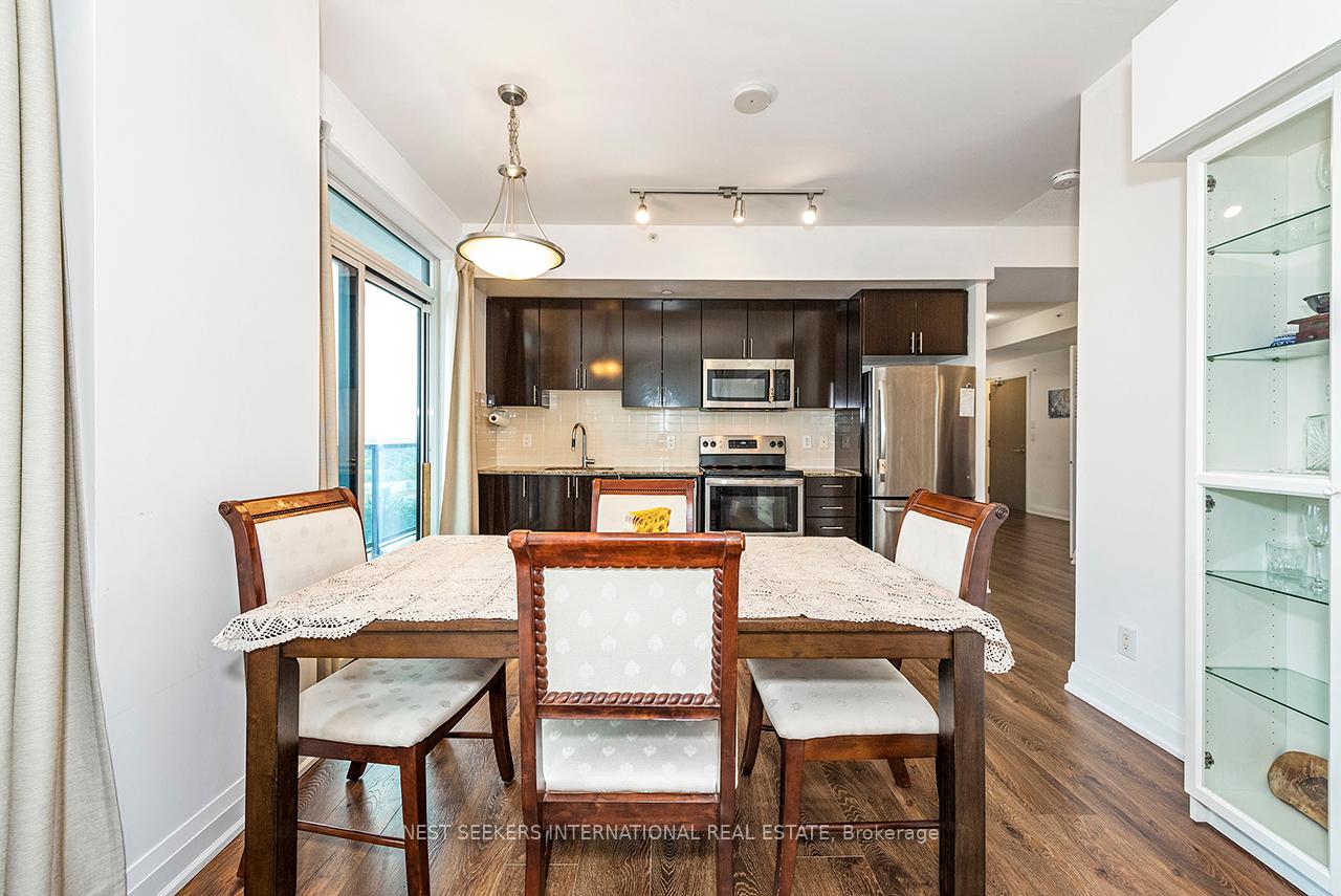 Photo 9 of Unit 733, 7165 Yonge Street, Markham, Grandview — HOMEH