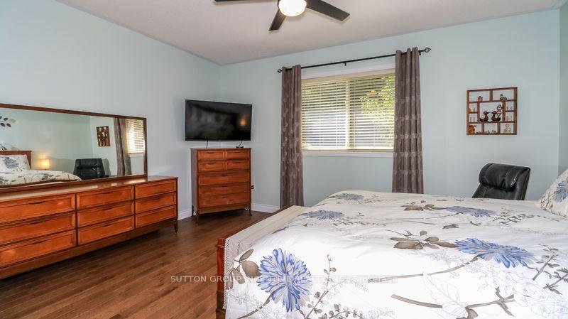 Photo 13 of 16 Cherry Sands Crescent, Wasaga Beach — HOMEH