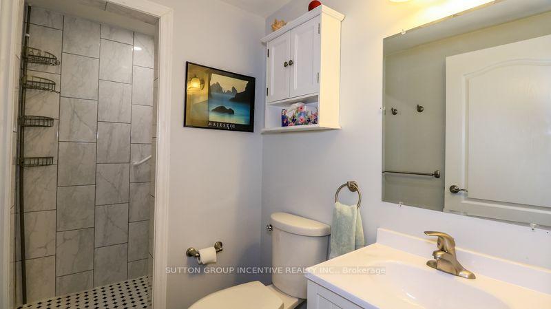 Photo 21 of 16 Cherry Sands Crescent, Wasaga Beach — HOMEH