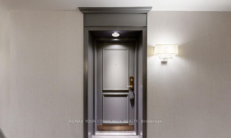 Photo 1 of Unit 218, 7905 Bayview Avenue, Markham, Aileen-Willowbrook — HOMEH
