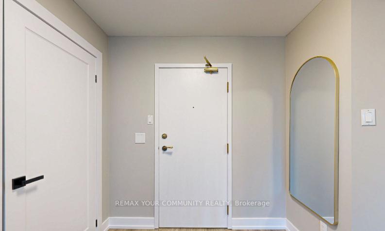 Photo 2 of Unit 218, 7905 Bayview Avenue, Markham, Aileen-Willowbrook — HOMEH