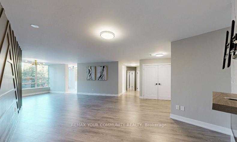 Photo 7 of Unit 218, 7905 Bayview Avenue, Markham, Aileen-Willowbrook — HOMEH