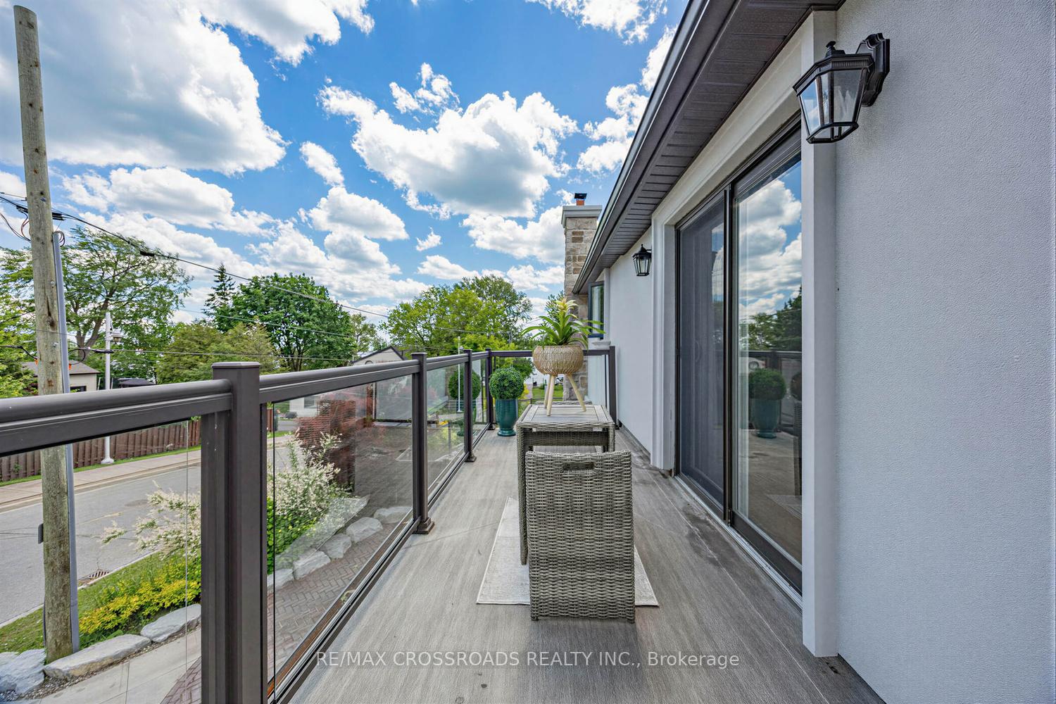 Photo 28 of 661 Front Road, Pickering, Bay Ridges — HOMEH