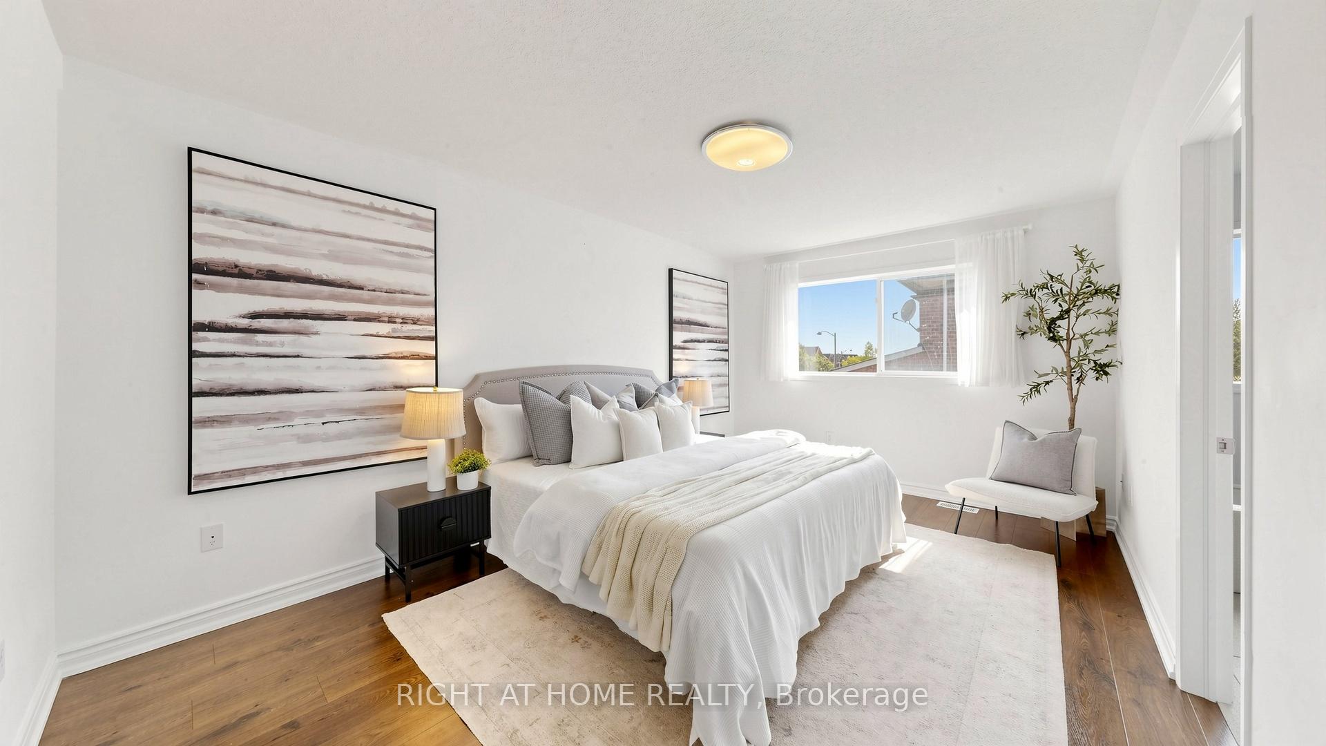 Photo 16 of 80 Barr Crescent, Aurora, Bayview Northeast — HOMEH