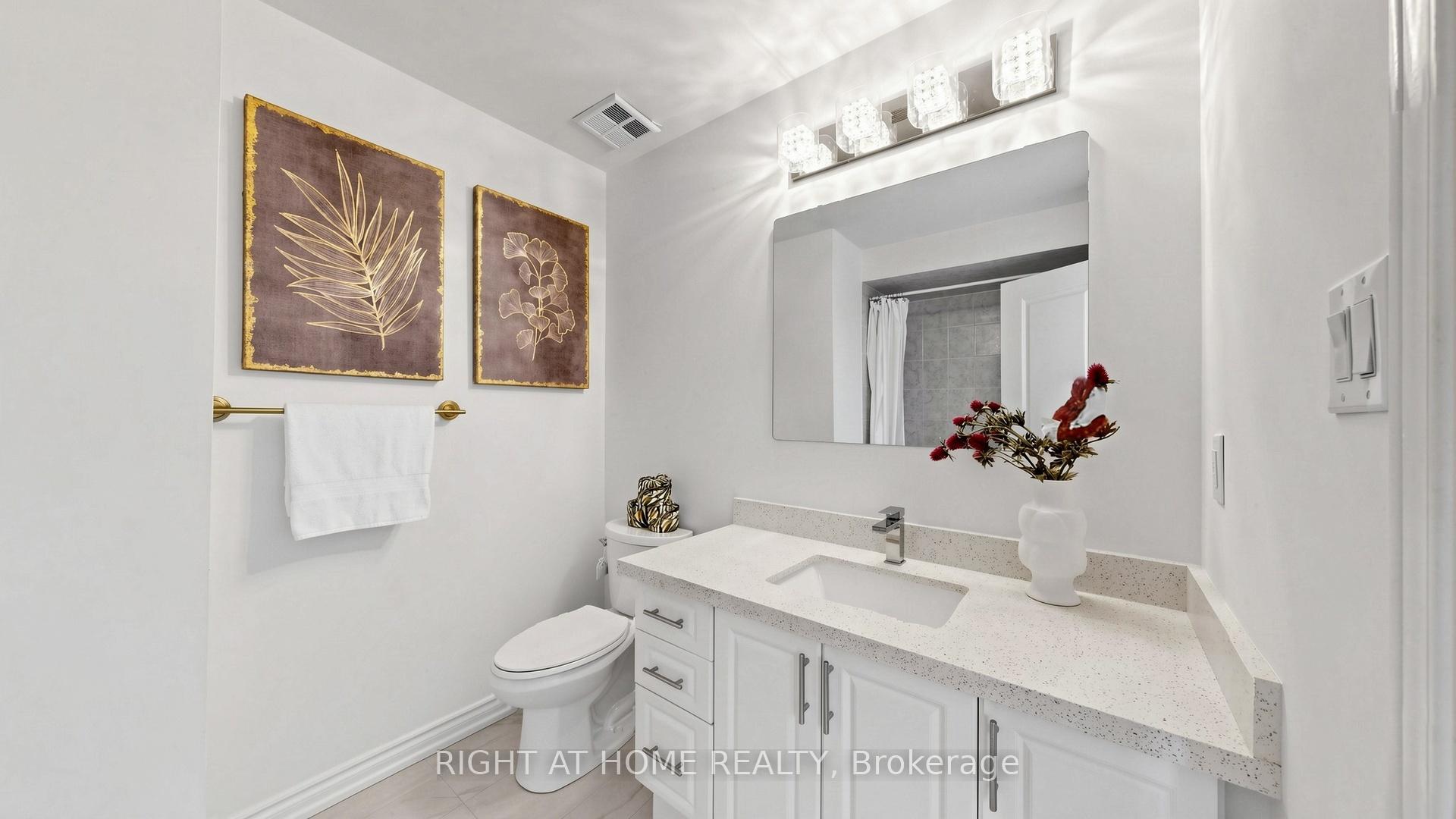 Photo 24 of 80 Barr Crescent, Aurora, Bayview Northeast — HOMEH