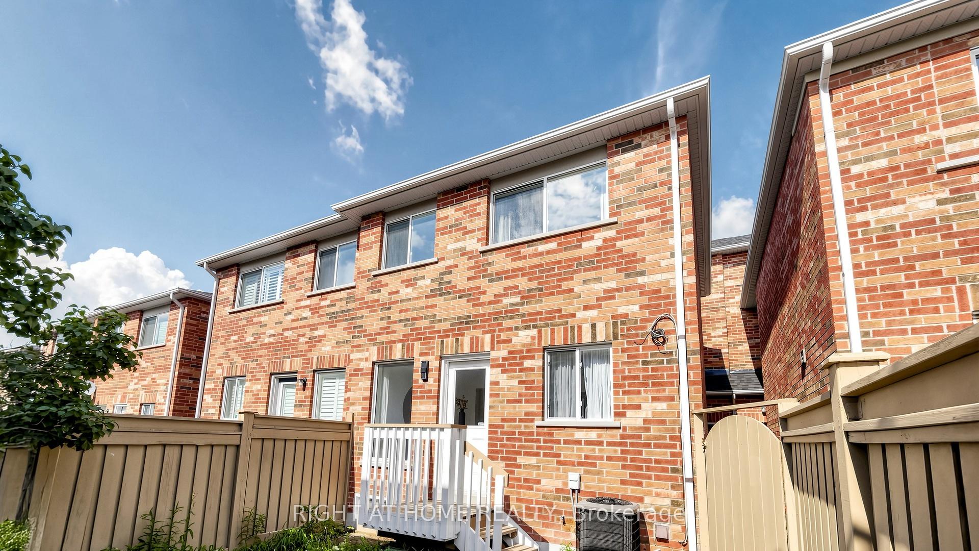 Photo 29 of 80 Barr Crescent, Aurora, Bayview Northeast — HOMEH