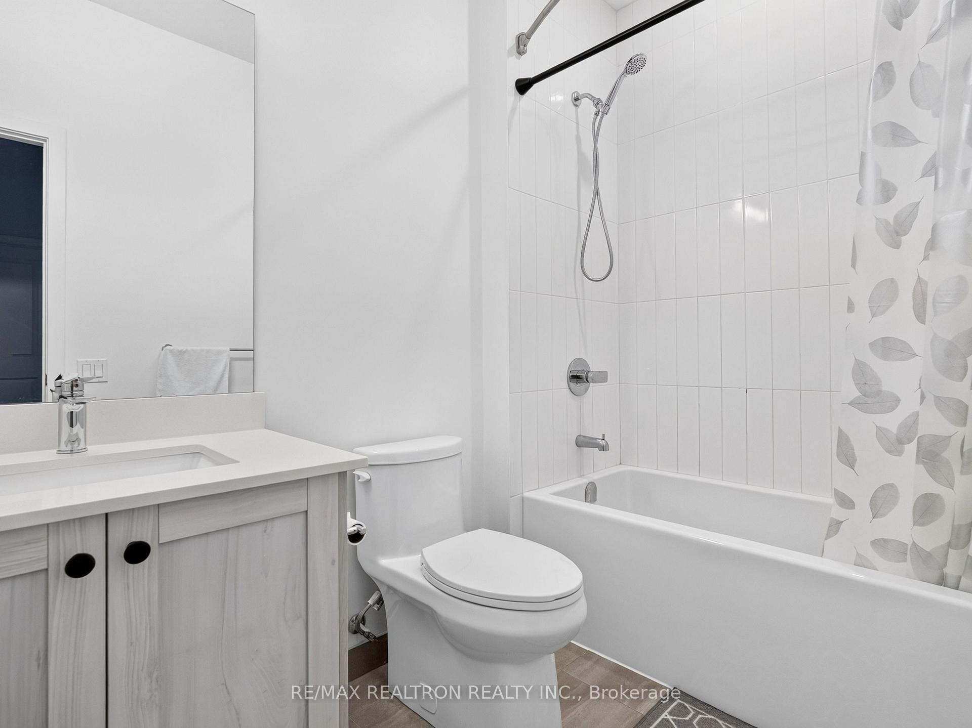 Photo 7 of Unit 109, 385 Artic Red Drive, Oshawa, Windfields — HOMEH