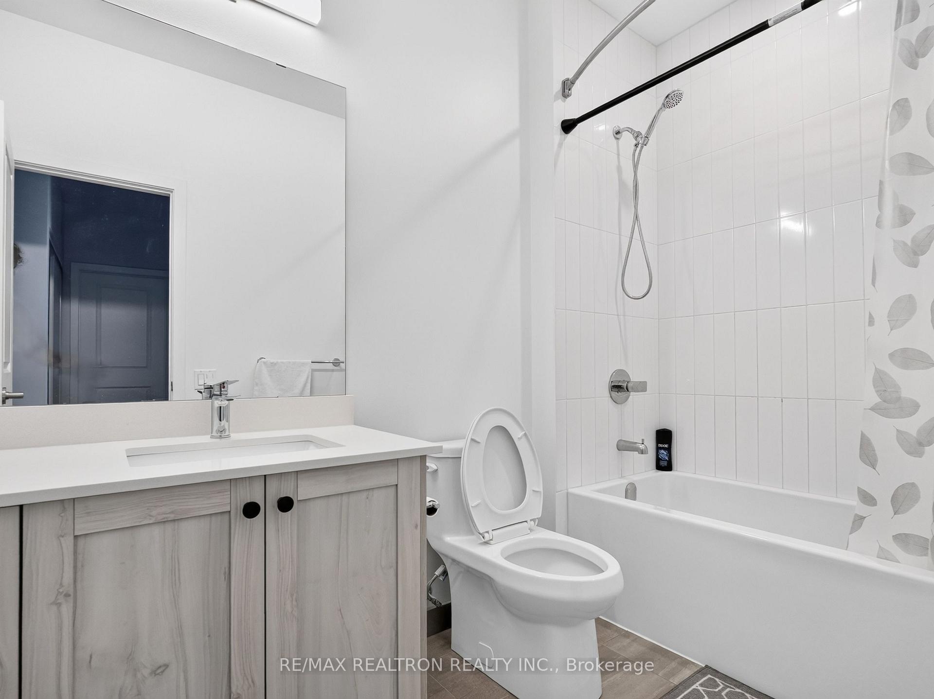 Photo 8 of Unit 109, 385 Artic Red Drive, Oshawa, Windfields — HOMEH