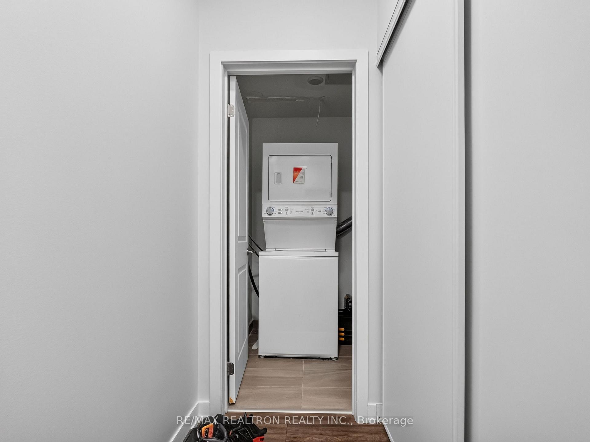 Photo 23 of Unit 109, 385 Artic Red Drive, Oshawa, Windfields — HOMEH