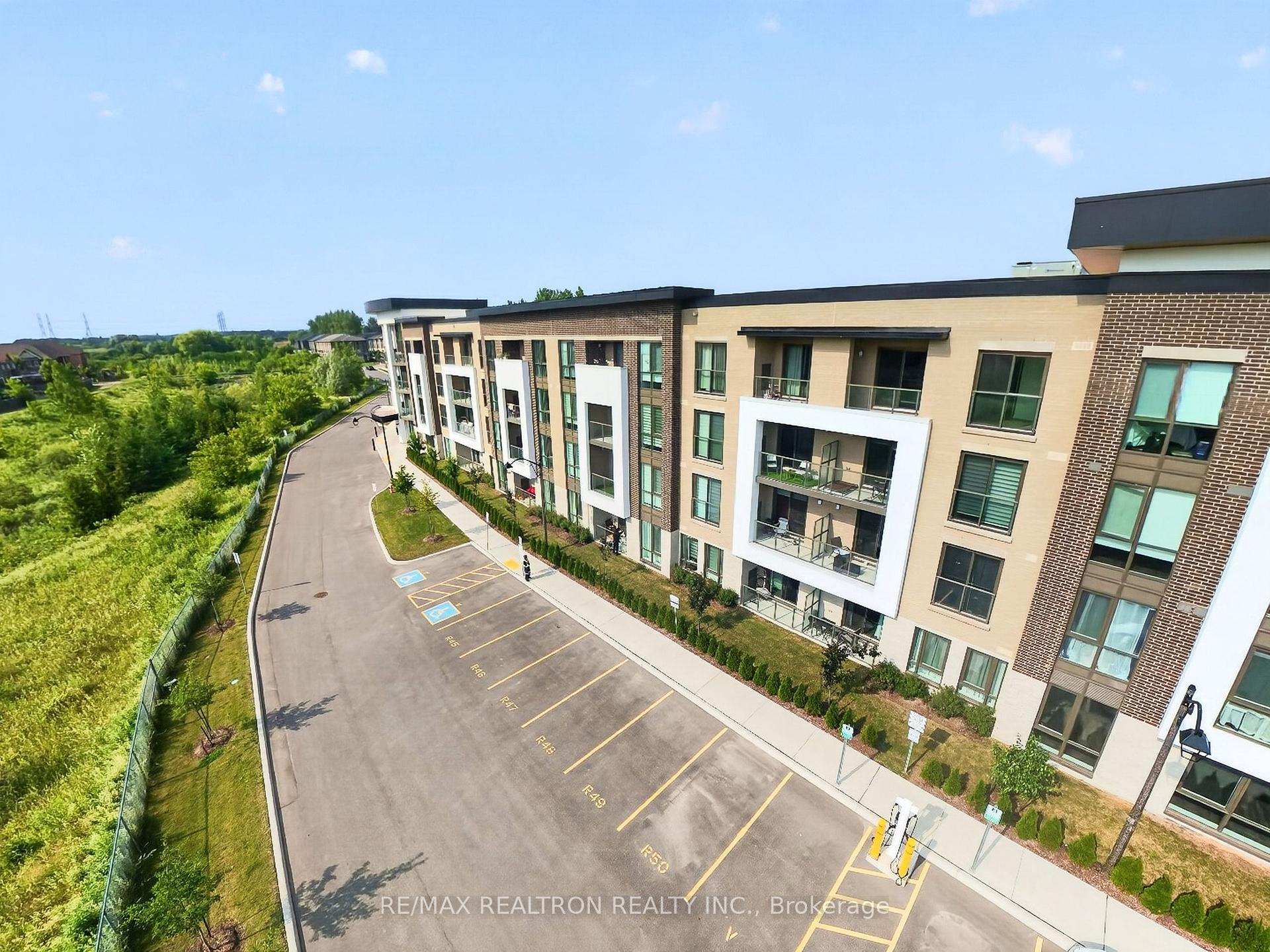 Photo 34 of Unit 109, 385 Artic Red Drive, Oshawa, Windfields — HOMEH