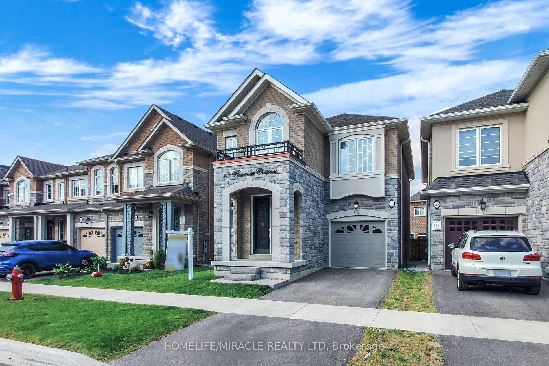 Photo 2 of 18 Pearman Crescent, Brampton, Brampton North — HOMEH