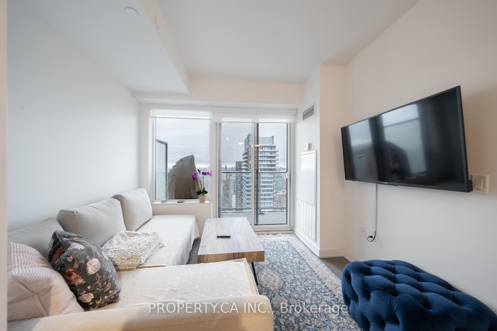 Photo 2 of Unit 3505, 195 Redpath Avenue, Toronto, Mount Pleasant West — HOMEH