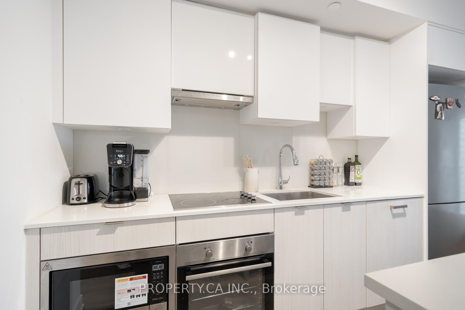 Photo 7 of Unit 3505, 195 Redpath Avenue, Toronto, Mount Pleasant West — HOMEH