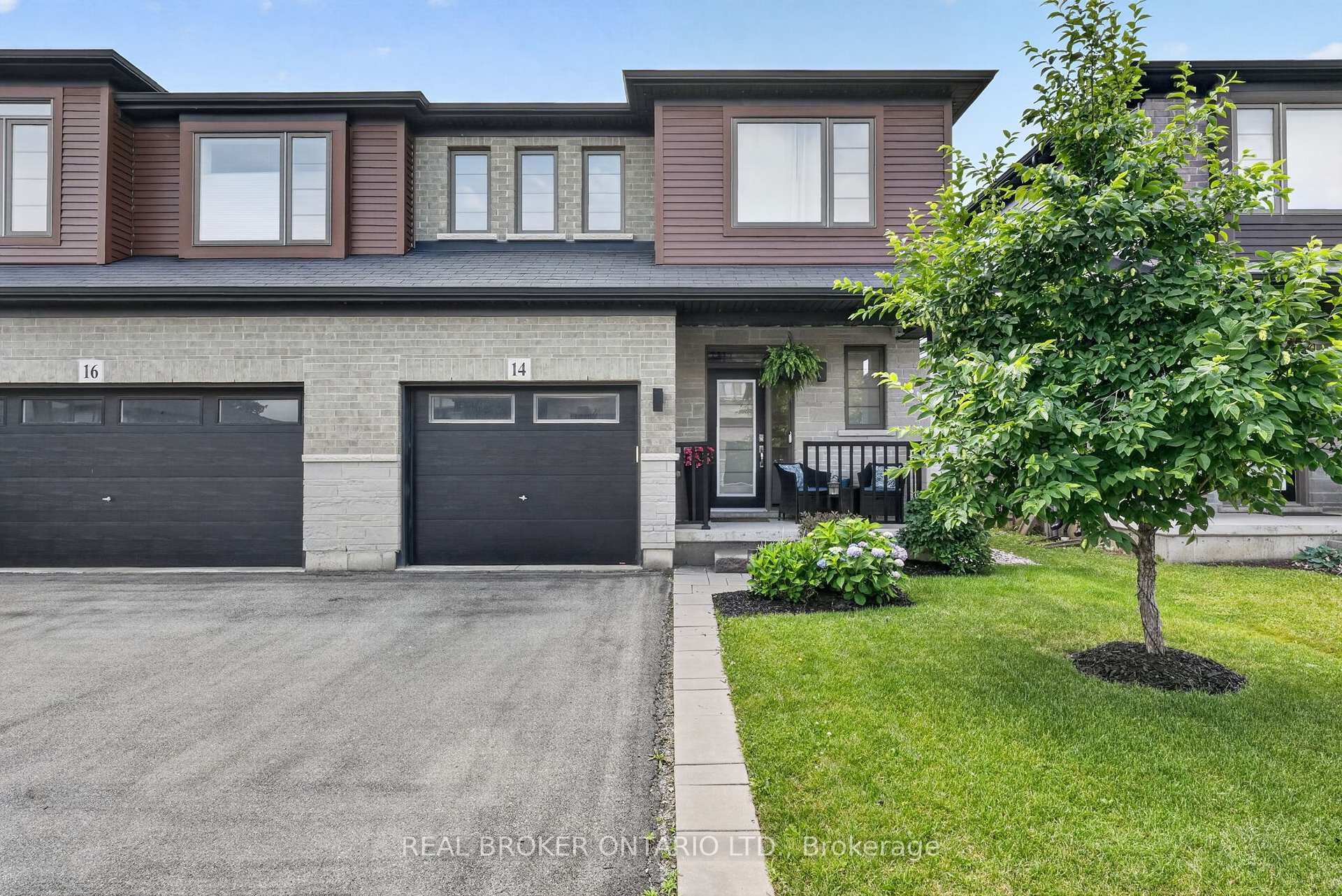 Photo 1 of 14 Harley Lane, Hamilton, Meadowlands — HOMEH