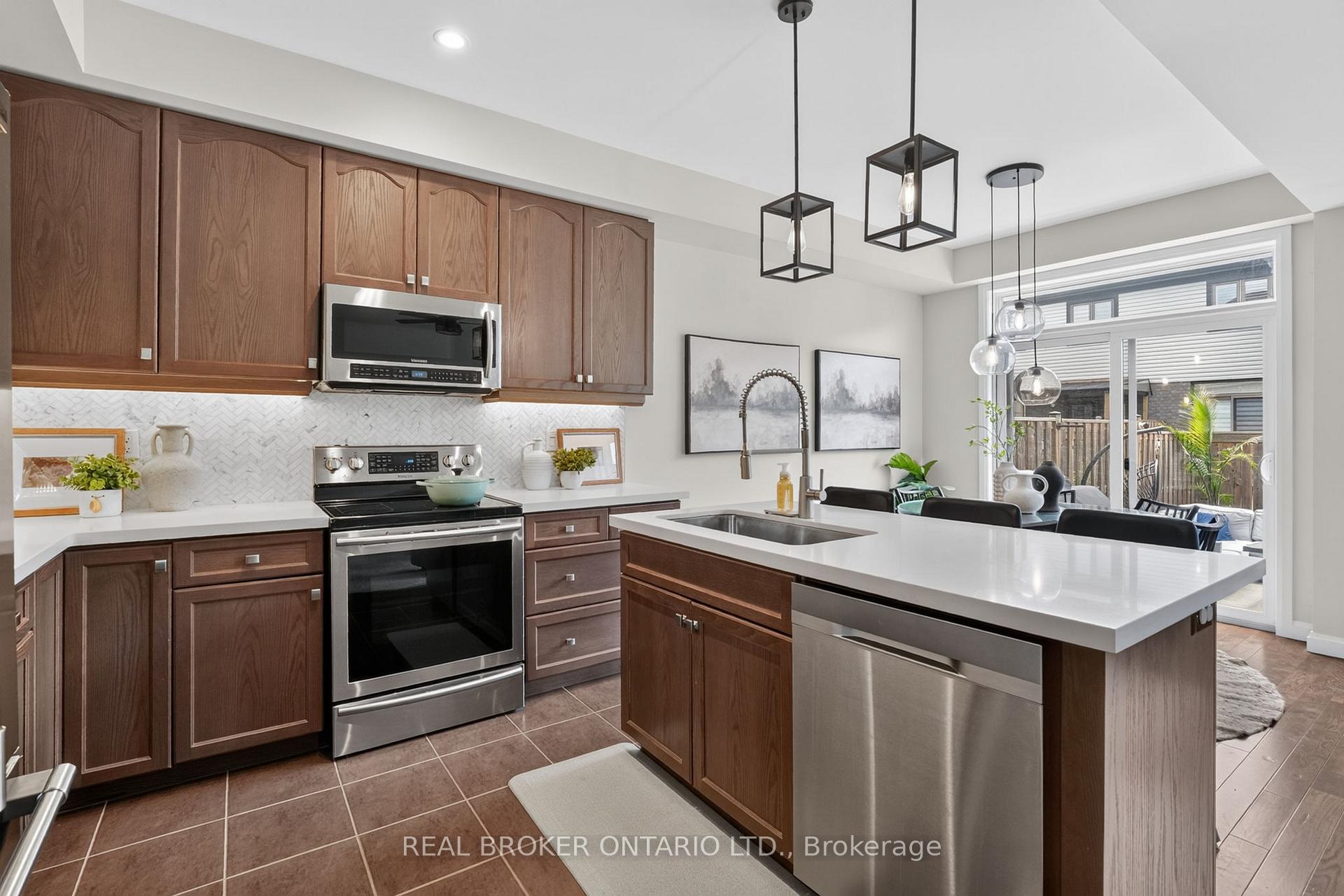 Photo 7 of 14 Harley Lane, Hamilton, Meadowlands — HOMEH