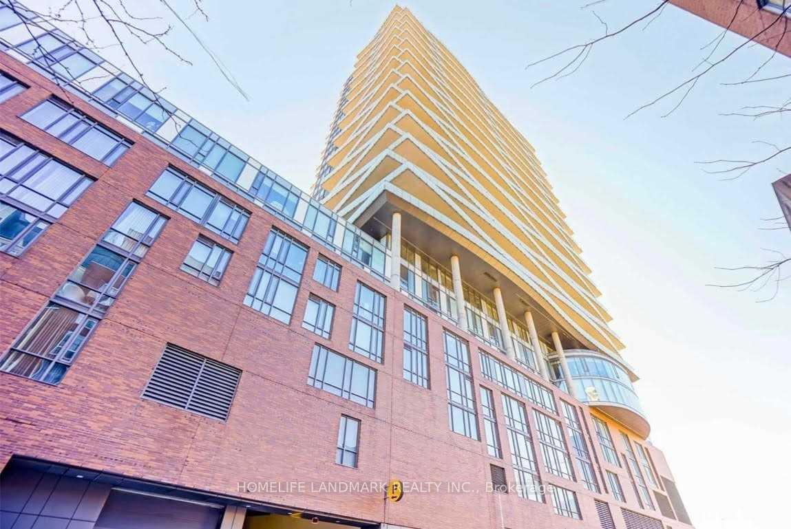 Front of Unit 1105, 1 Market Street