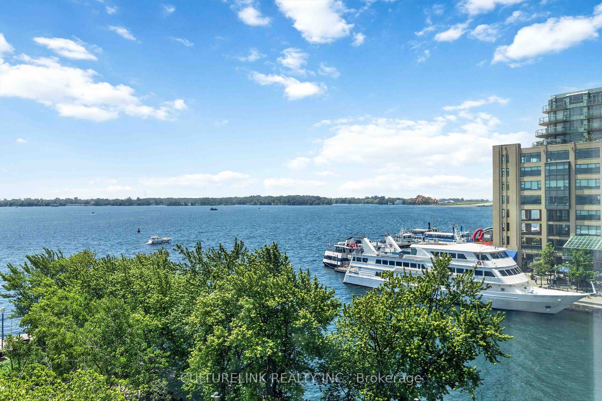 Photo 14 of Unit 807, 99 Harbour Square, Toronto, Waterfront Communities — HOMEH