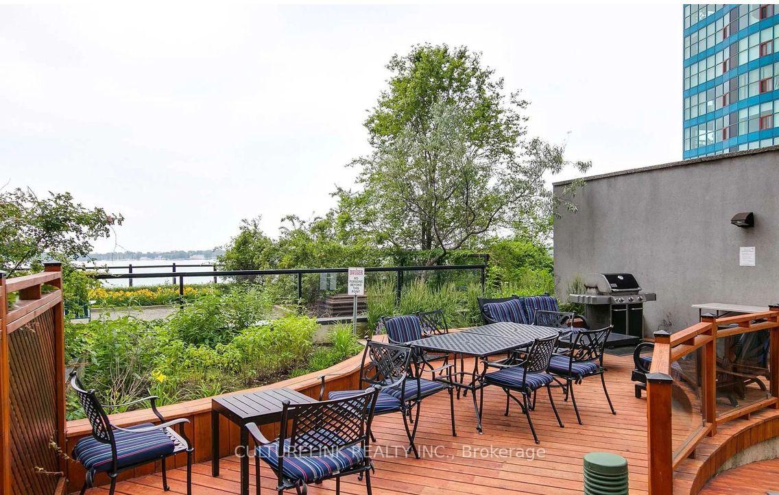 Photo 28 of Unit 807, 99 Harbour Square, Toronto, Waterfront Communities — HOMEH