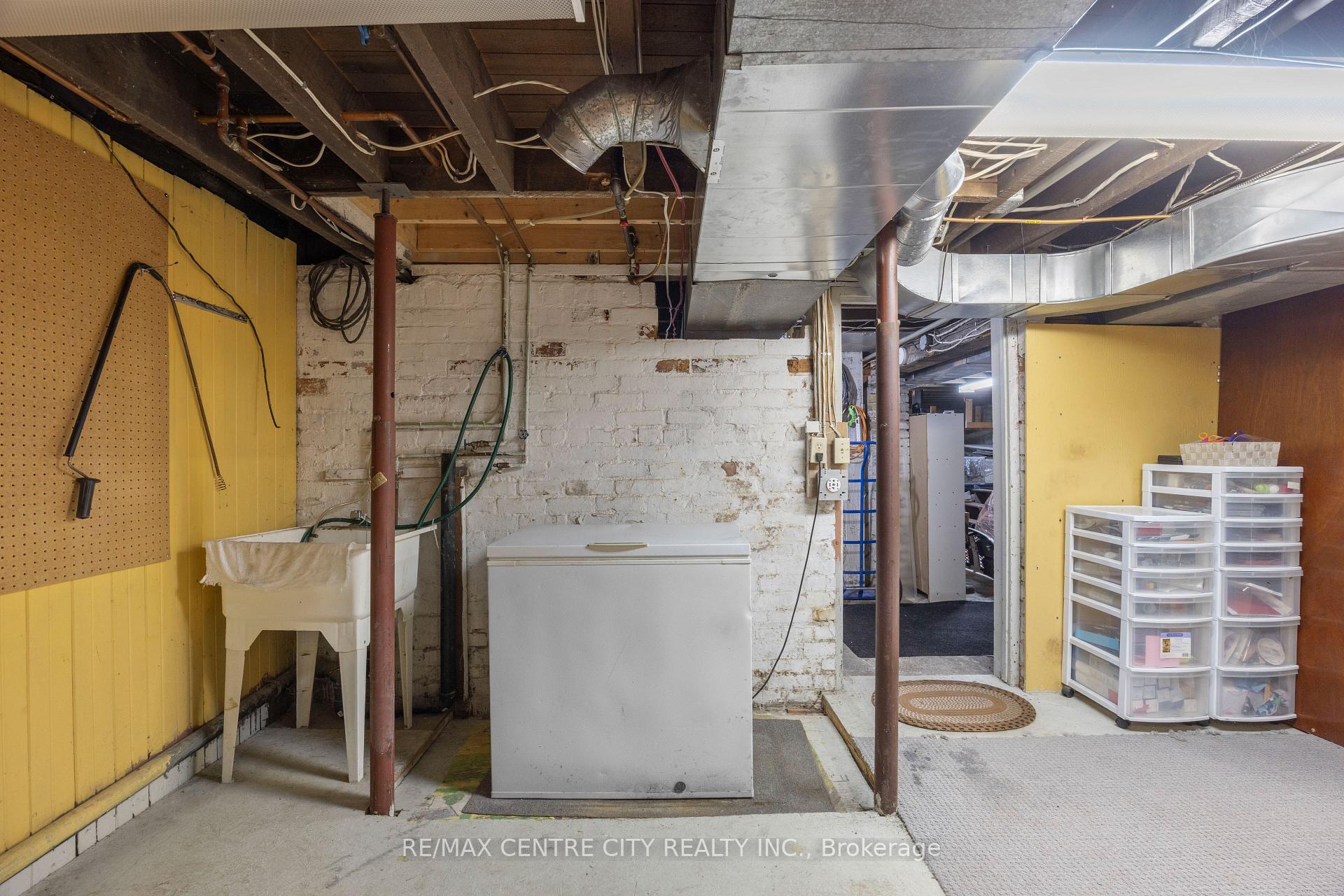 Photo 29 of 25 Erie Street, St. Thomas — HOMEH