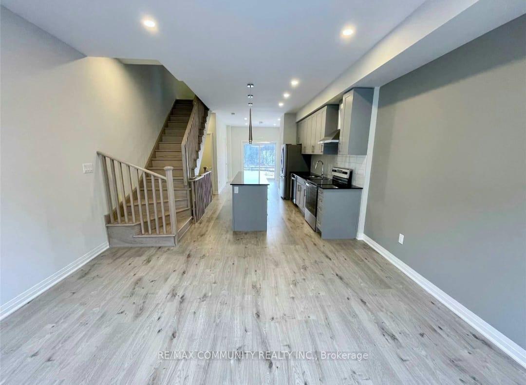 Photo 8 of 1728 Pleasure Valley Path, Oshawa, Samac — HOMEH