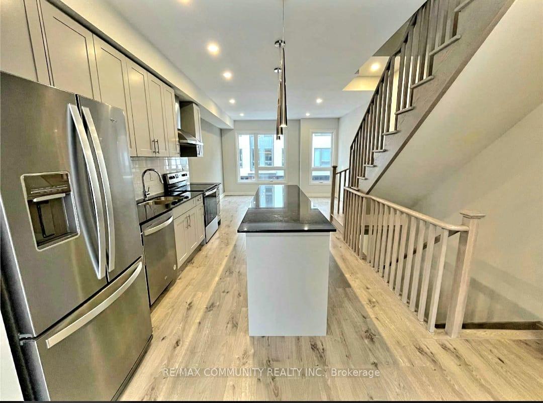 Photo 16 of 1728 Pleasure Valley Path, Oshawa, Samac — HOMEH
