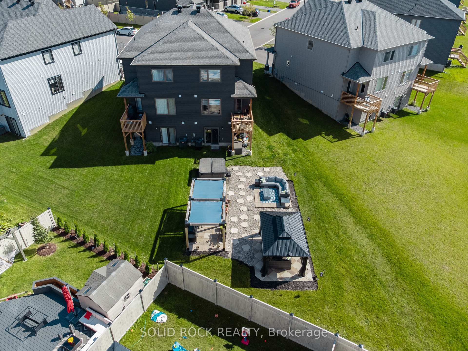 Photo 62 of 335 Grackle Street, Ottawa, Blossom Park/Kemp Park/Findlay Creek — HOMEH