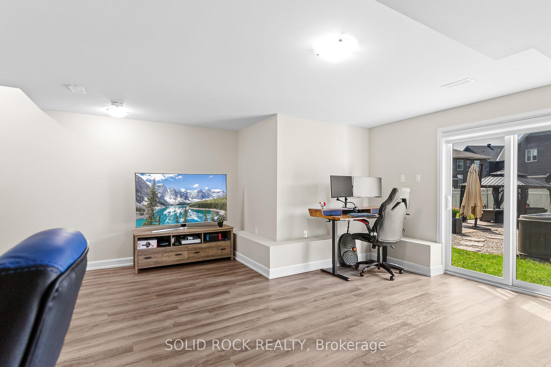 Photo 54 of 335 Grackle Street, Ottawa, Blossom Park/Kemp Park/Findlay Creek — HOMEH