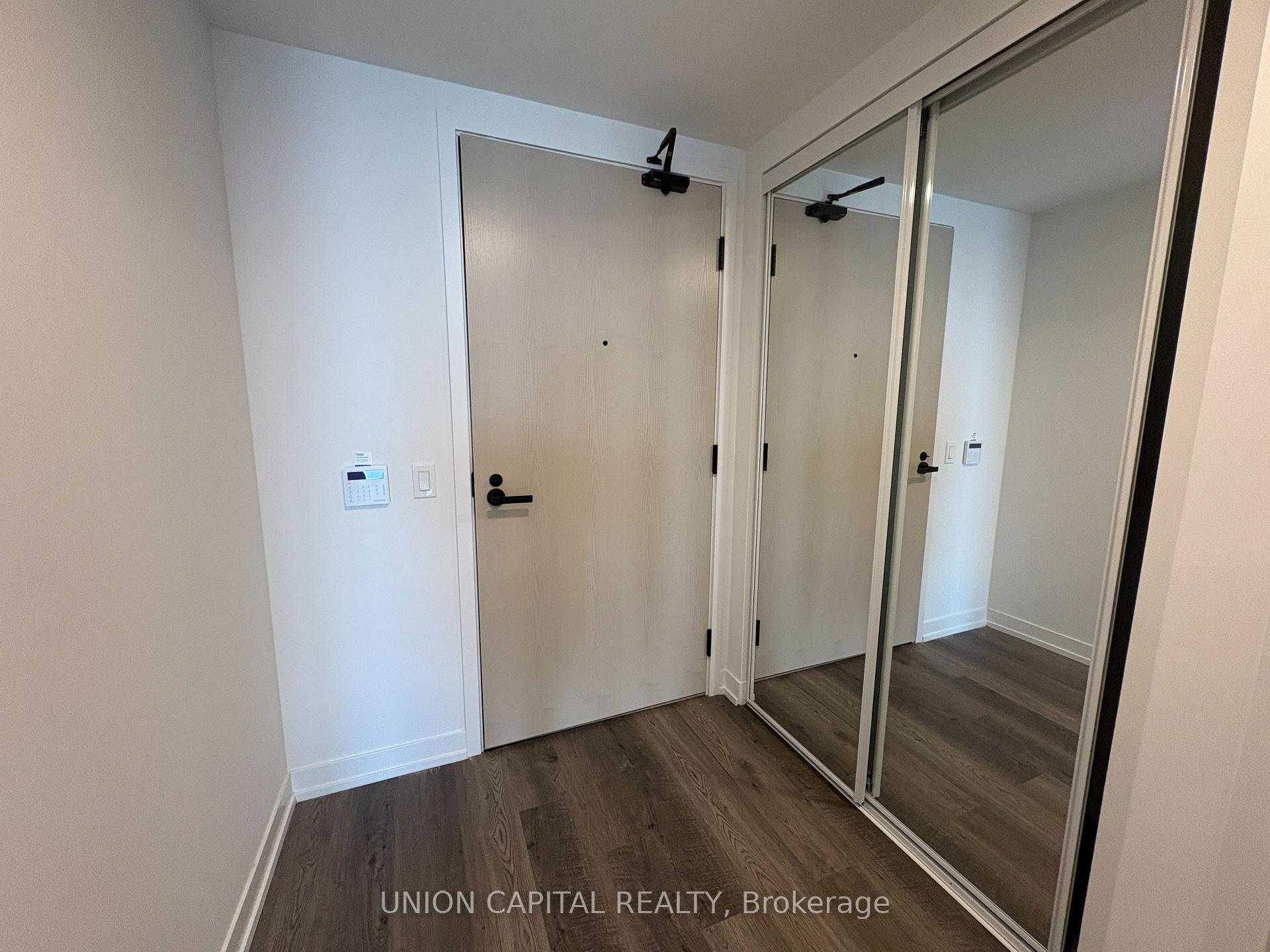 Photo 2 of Unit 1111, 195 Commerce Street, Vaughan, Concord — HOMEH