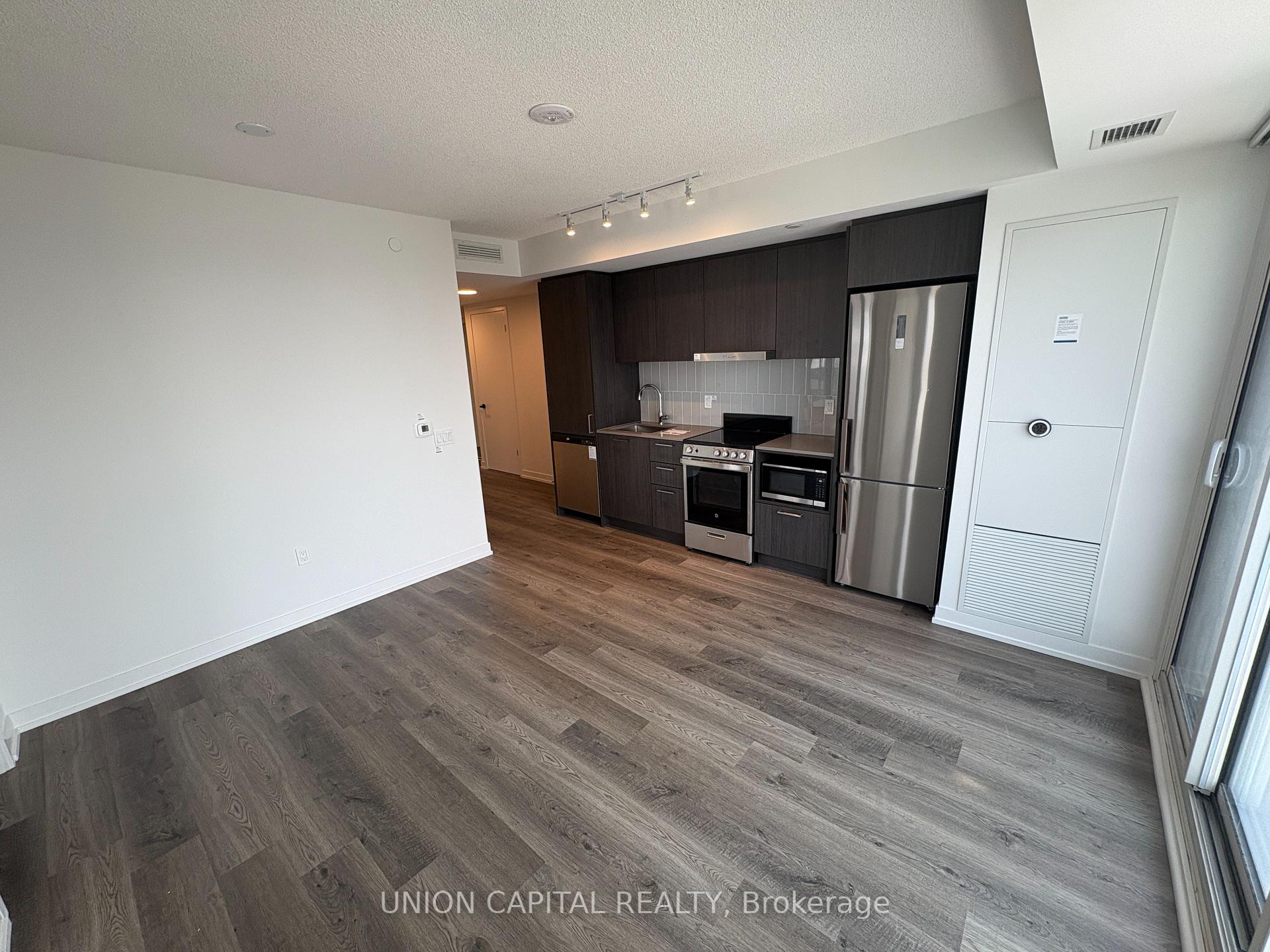 Photo 7 of Unit 1111, 195 Commerce Street, Vaughan, Concord — HOMEH