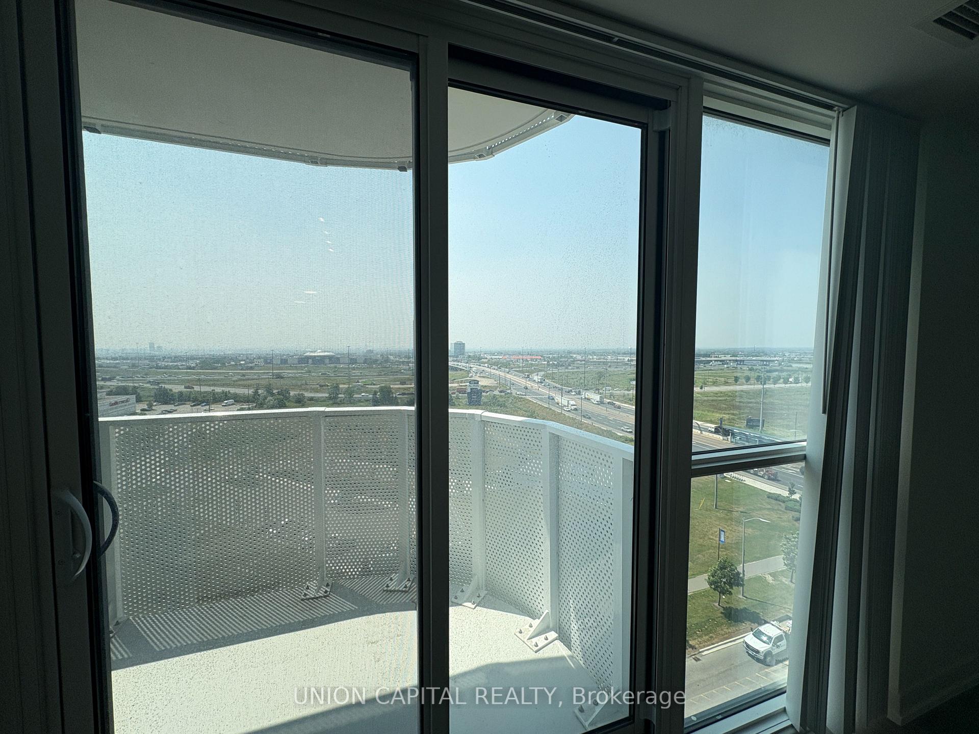 Photo 12 of Unit 1111, 195 Commerce Street, Vaughan, Concord — HOMEH