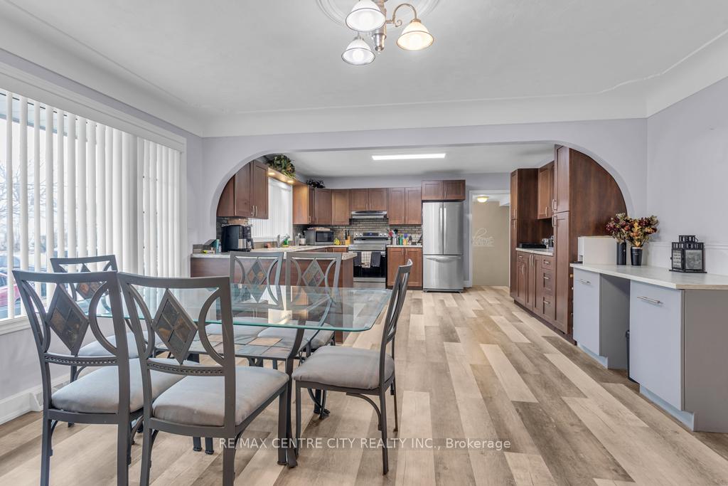 Photo 18 of 303 Simcoe Street, Norwich, Rural Norwich — HOMEH