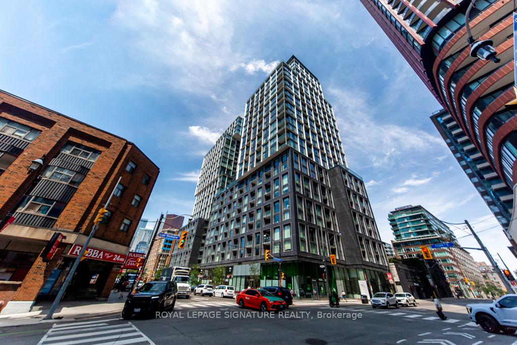 Photo 1 of Unit 1019, 158 Front Street E, Toronto, Moss Park — HOMEH