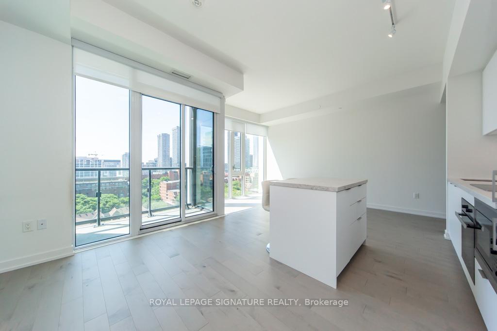 Photo 13 of Unit 1019, 158 Front Street E, Toronto, Moss Park — HOMEH