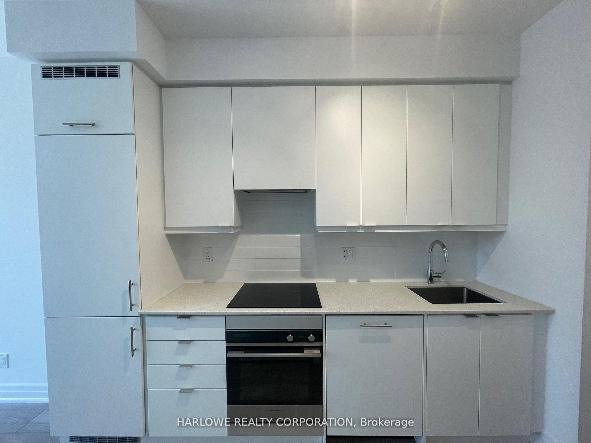 Photo 4 of Unit 501, 36 Elm Drive, Mississauga, Fairview — HOMEH