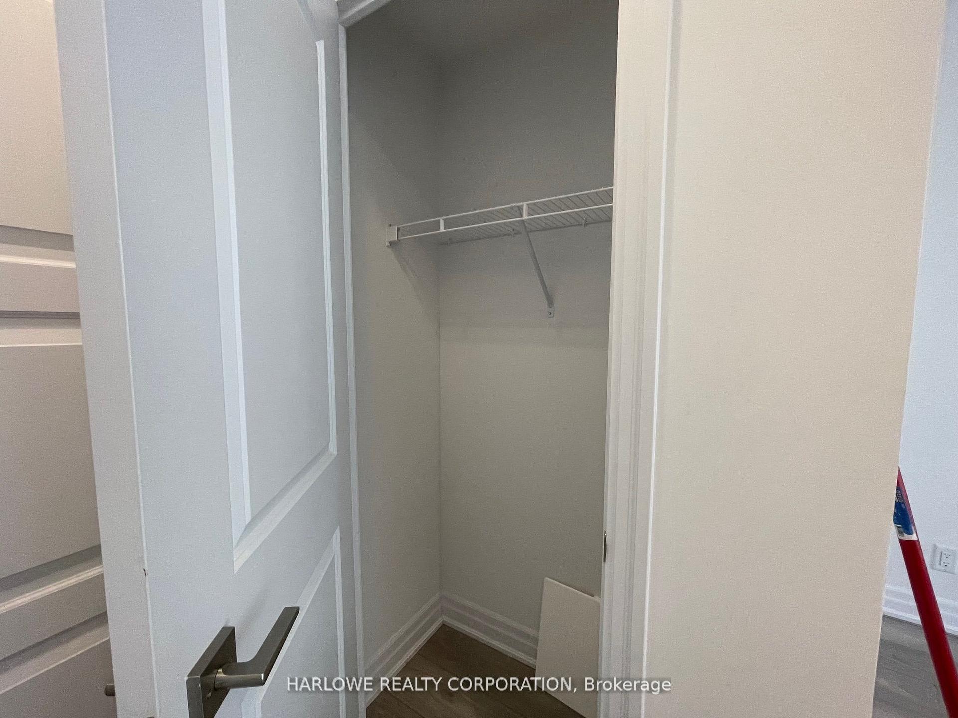 Photo 7 of Unit 501, 36 Elm Drive, Mississauga, Fairview — HOMEH