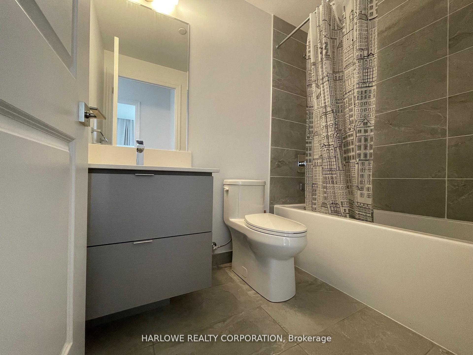 Photo 8 of Unit 501, 36 Elm Drive, Mississauga, Fairview — HOMEH