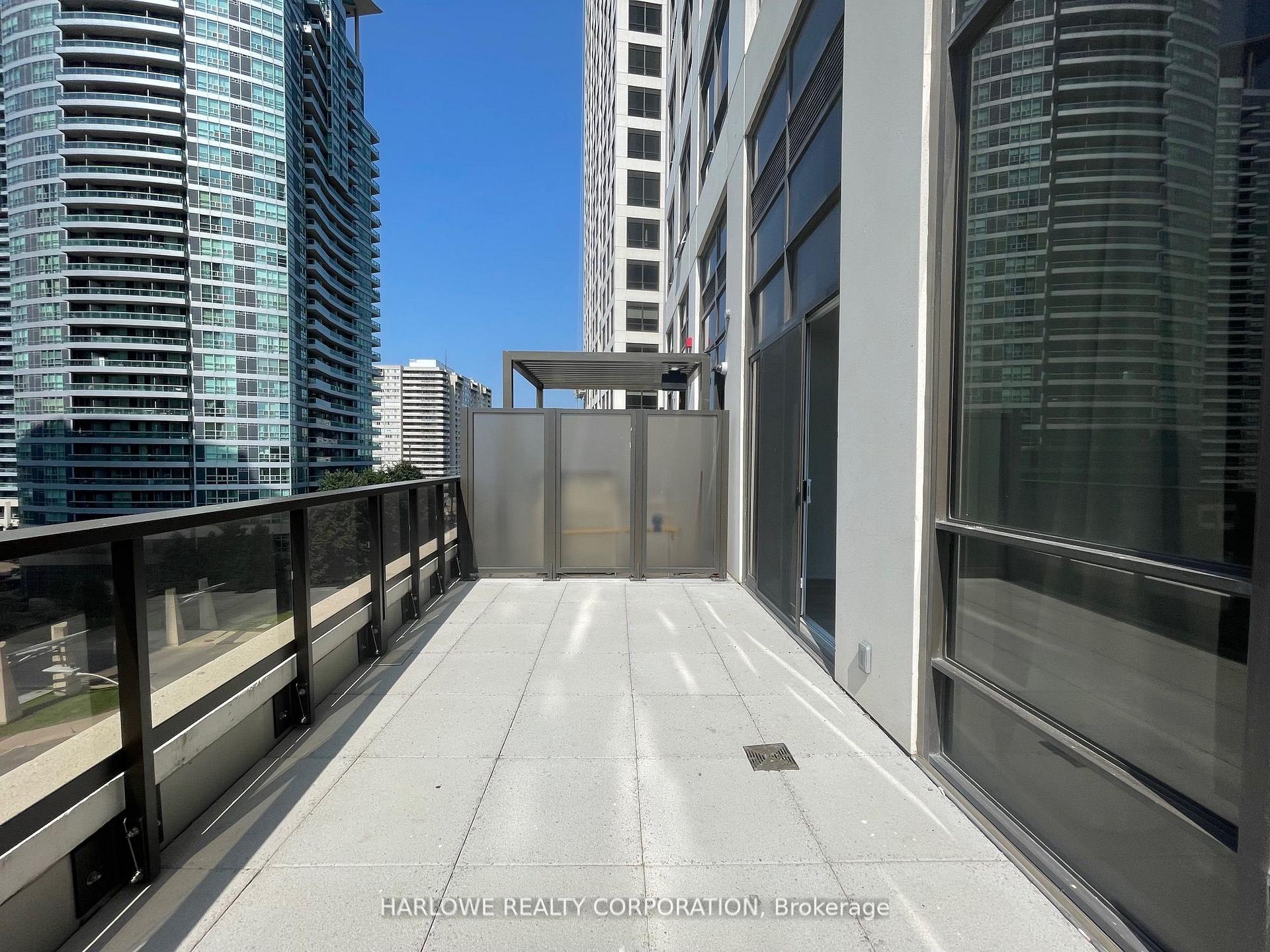 Photo 10 of Unit 501, 36 Elm Drive, Mississauga, Fairview — HOMEH