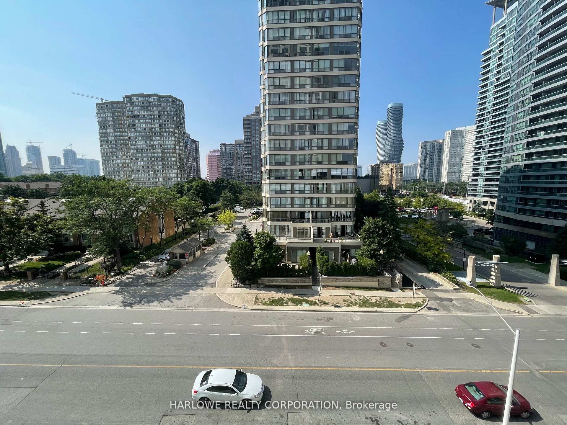 Photo 11 of Unit 501, 36 Elm Drive, Mississauga, Fairview — HOMEH