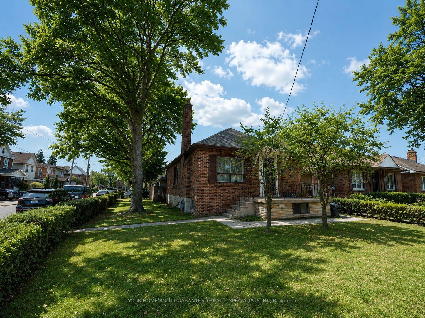 Photo 1 of Unit BSMT, 81 Rockcliffe Boulevard, Toronto, Rockcliffe-Smythe — HOMEH