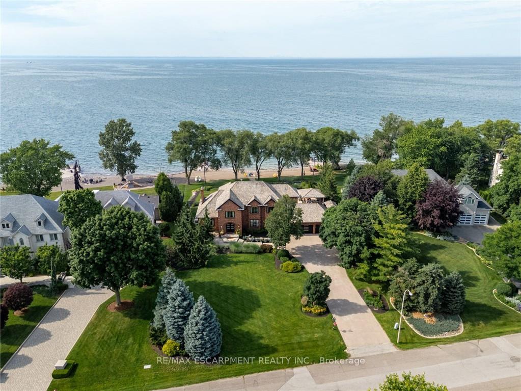 Photo of 17 Lochside Drive