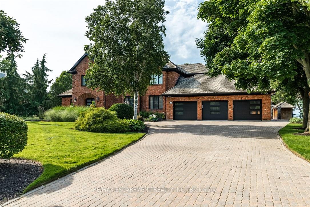 Photo 17 of 17 Lochside Drive, Hamilton, Winona Park — HOMEH